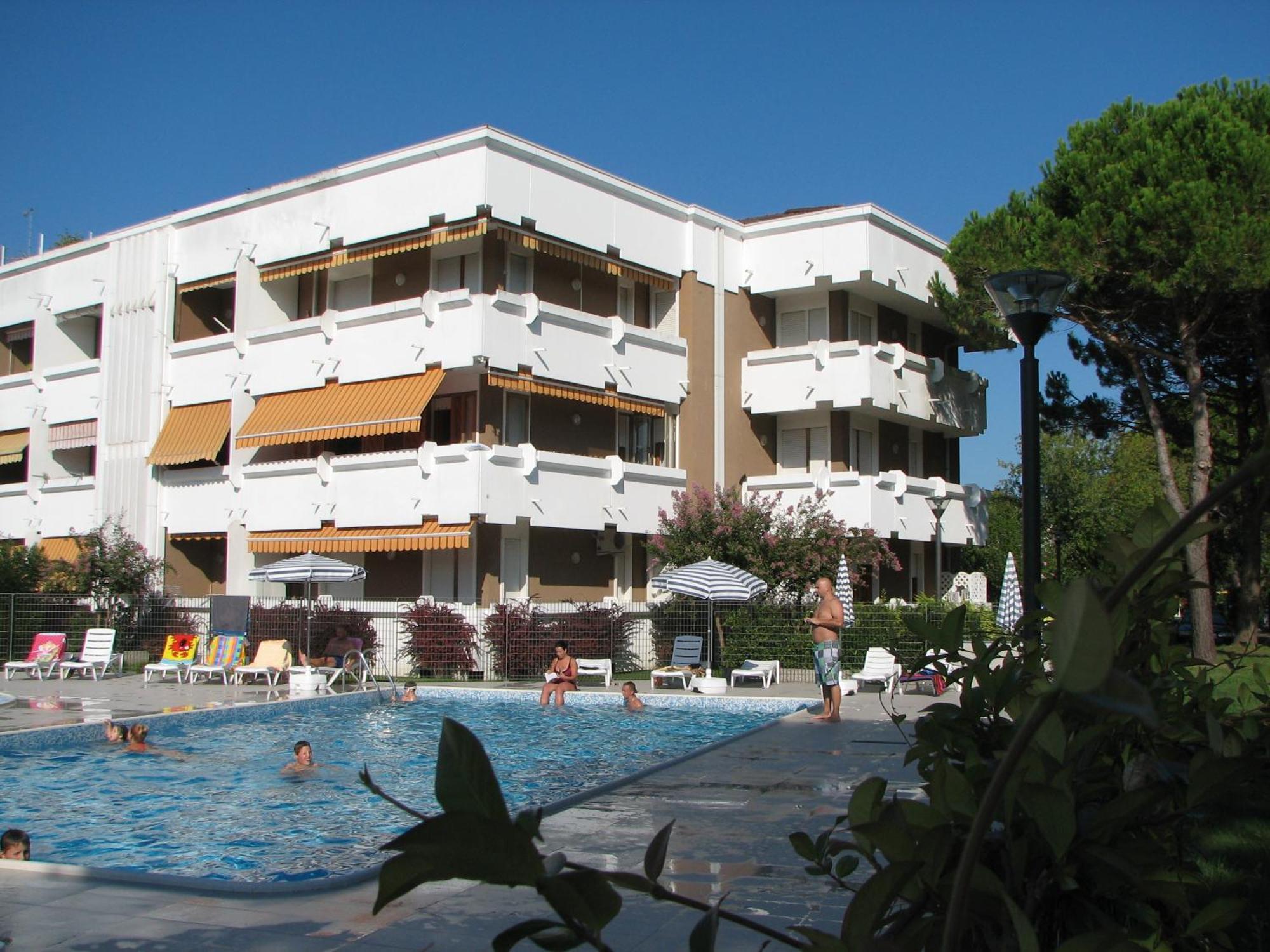 Gavitello Apartment Bibione Exterior photo